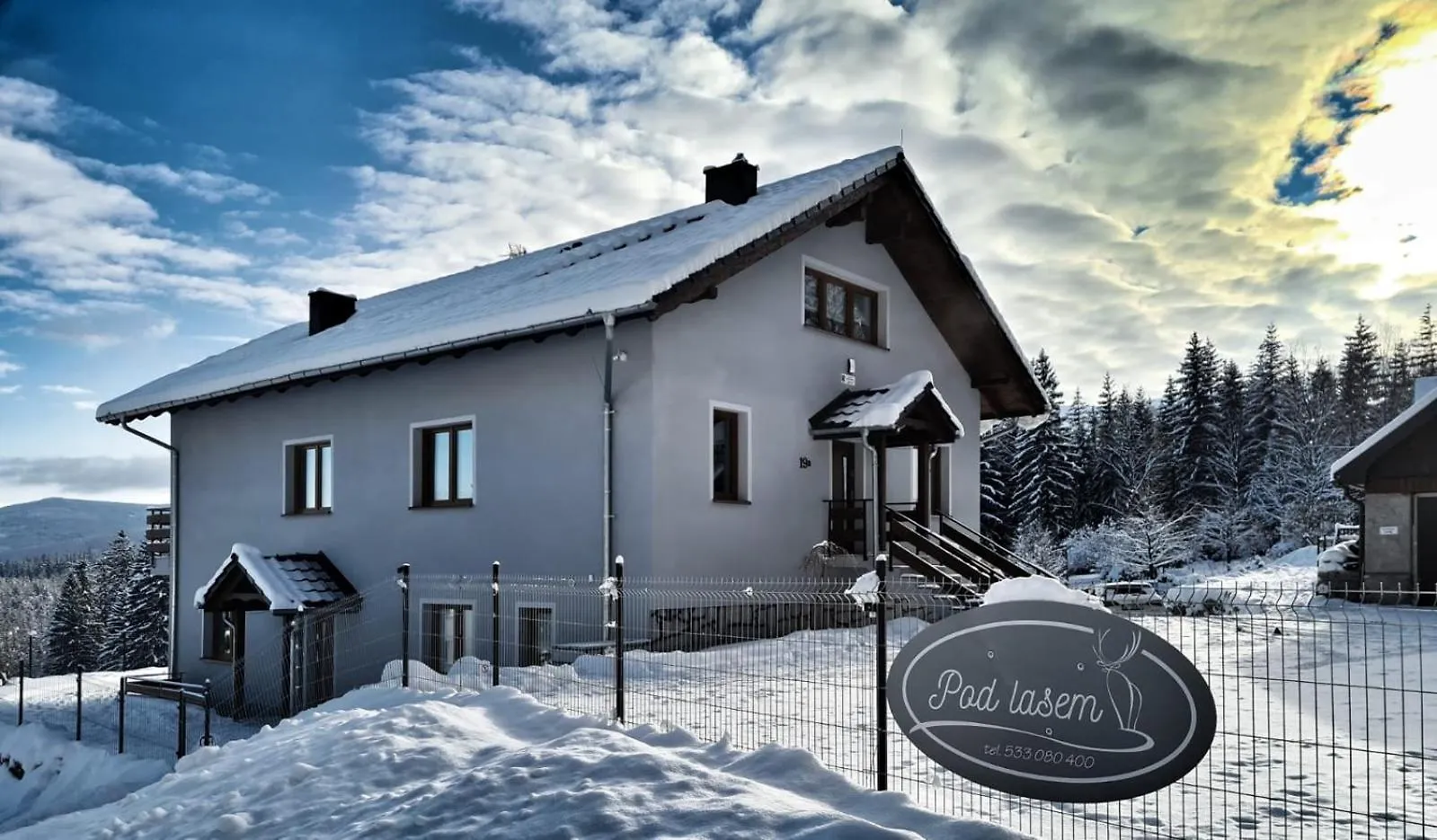 Pokoje Gościnne Pod Lasem Karpacz
